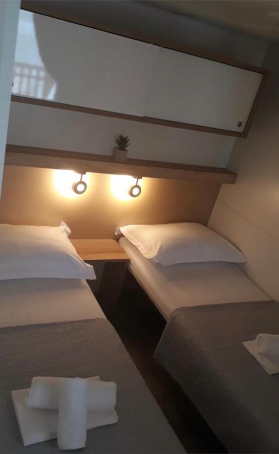 Oaza Mira Mobile Houses - Camp Basko Polje #Bestoffer Baška Voda Extérieur photo